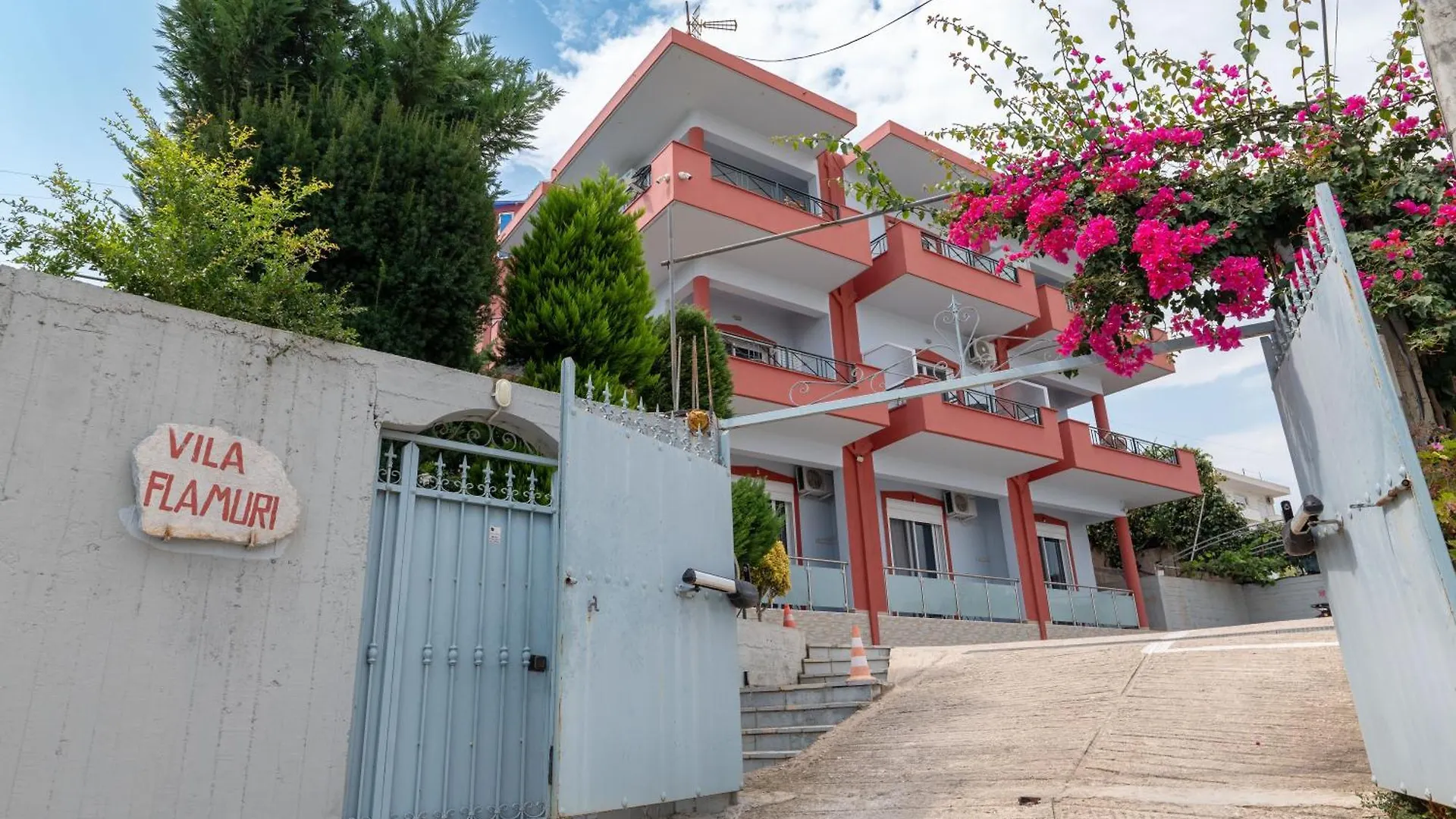 Vila Flamuri Sarandë