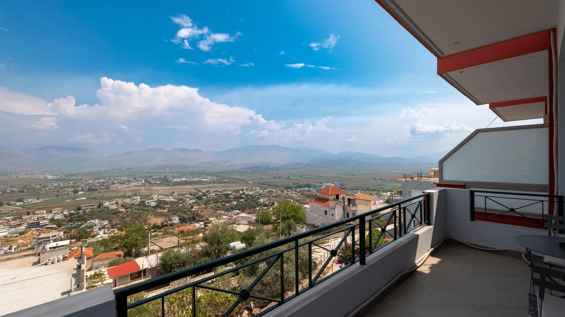 Vila Flamuri Sarandë 0*,  Albania